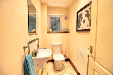 Cloakroom WC