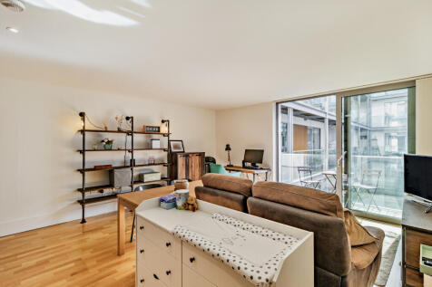 8550129-interior05-800
