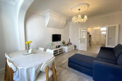 lounge/diner