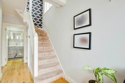 Hallway / Stairs