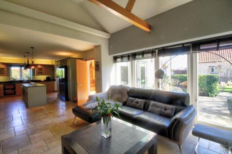 2Family Room Overview