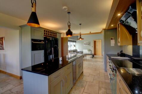 5Kitchen