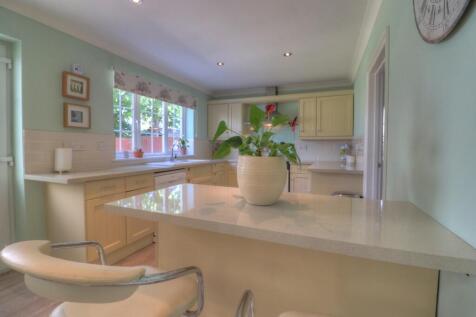 Kitchen 5
