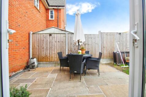Reat Garden Patio