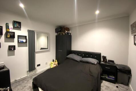 ground floor bedroom