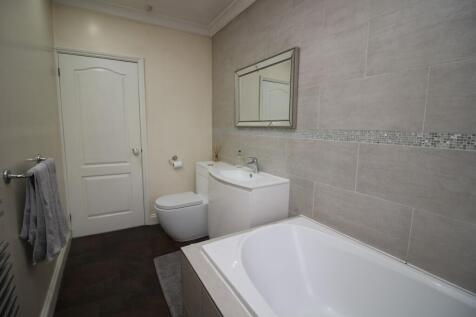 Ground floor Bathroom