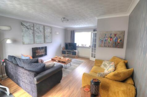 Lounge 2