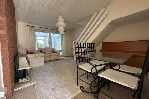 Lounge 2