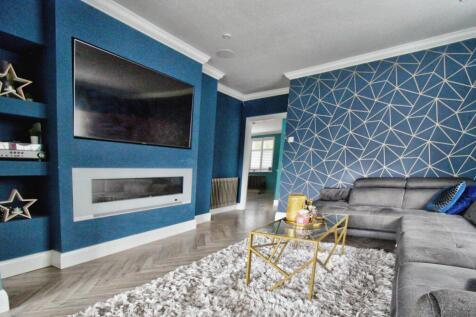 Lounge area angle