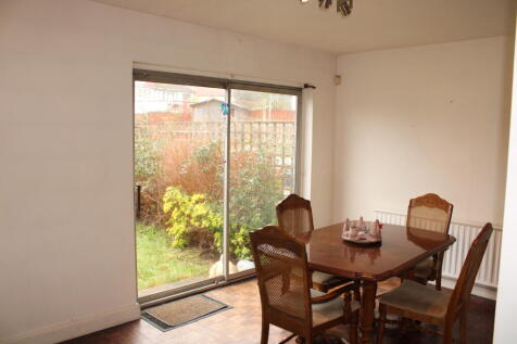 Dining Area (1)