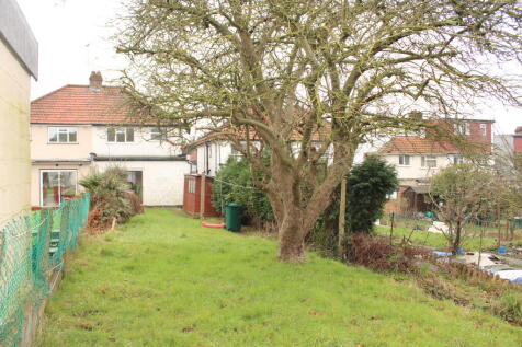 Rear Garden (2)
