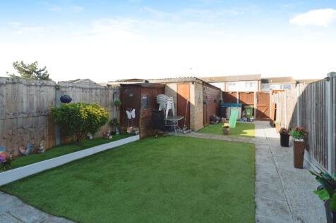 26thewillowsthewillowsbasildonss132es-2