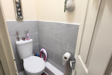 Ground floor WC