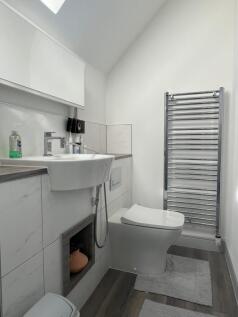 Top Floor Bathroom