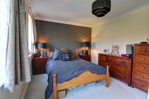Bedroom 1a