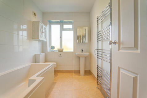 Upstairs Bathroom
