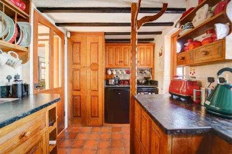 Kitchen Shot 2
