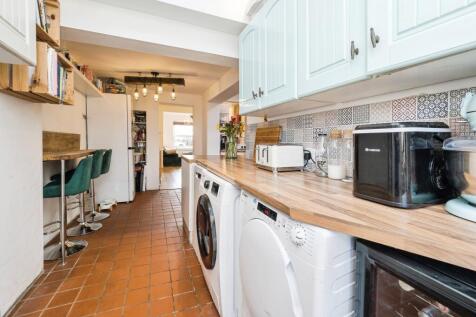 Rear angle kitchen