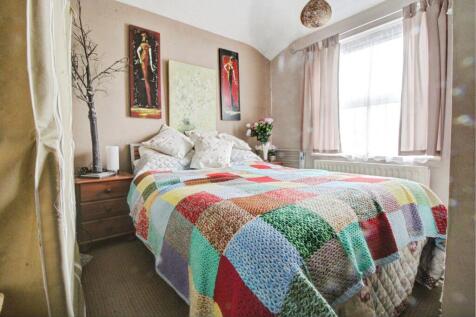 0dcccccc-Bedroom 202