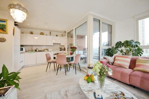 Living Area (1)