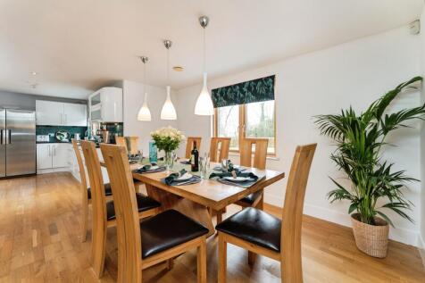 Dining Area 1