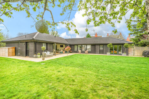 35_londonrd_towcester_briansmart_35