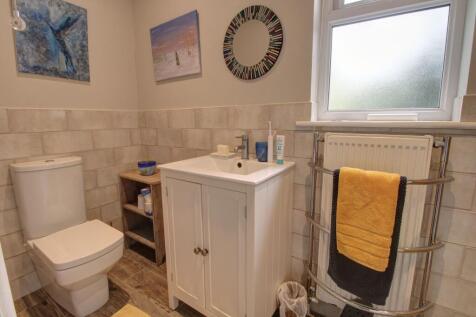Annexe shower