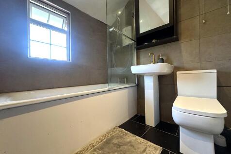 FF bathroom