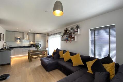 kitchen/living /dining area