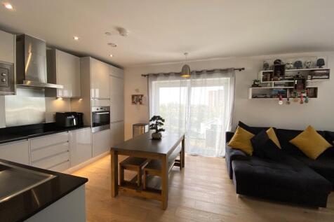 kitchen/living/dining area
