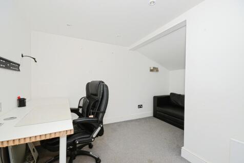 Garden/Office Room