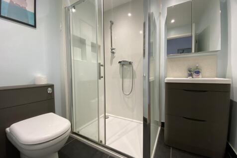 main shower room