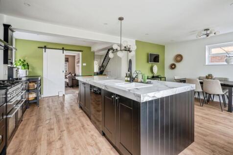 kitchen/living/dining area