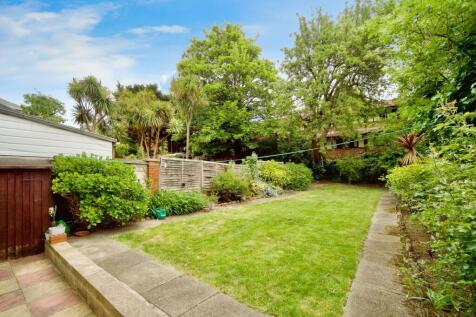 Rear Garden (2)