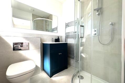 En Suite Shower Room