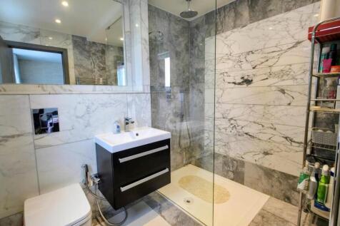 Ensuite Shower Room