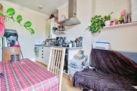 Kitchen/ living area