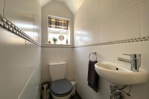 ground floor WC