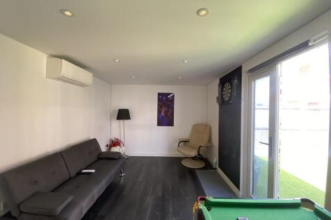 games room/studio