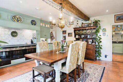 Kitchen/Breakfast