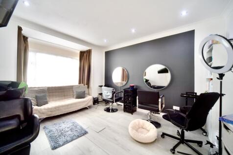 First Floor Bedroom/Reception Room
