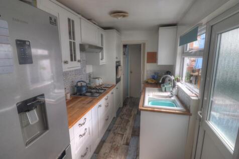 Kitchen 2