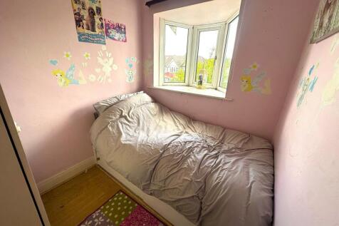 Boxroom 1