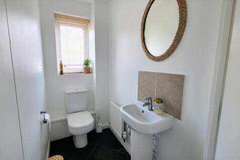 Ground floor WC