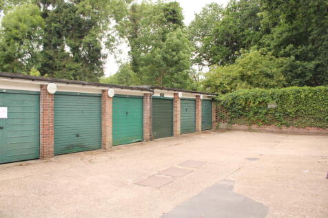 Garage Area