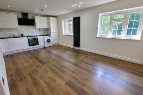 Lounge kitchen