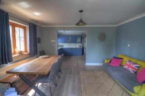 Breakfast Room