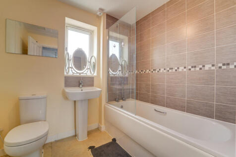 Upstairs Bathroom