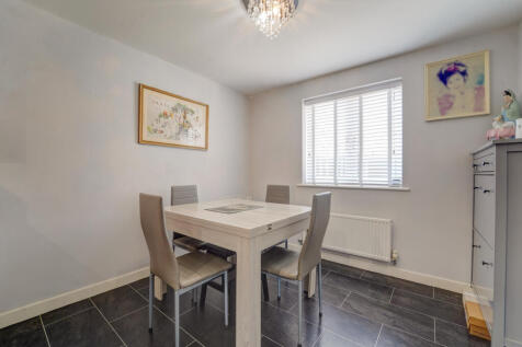 DINING ROOM BLURED