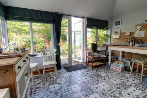 Garden room